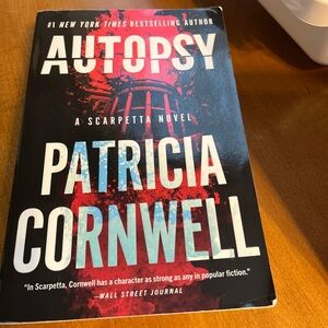 Autopsy by Patricia Cornwell - Black and Red Paperback Novel